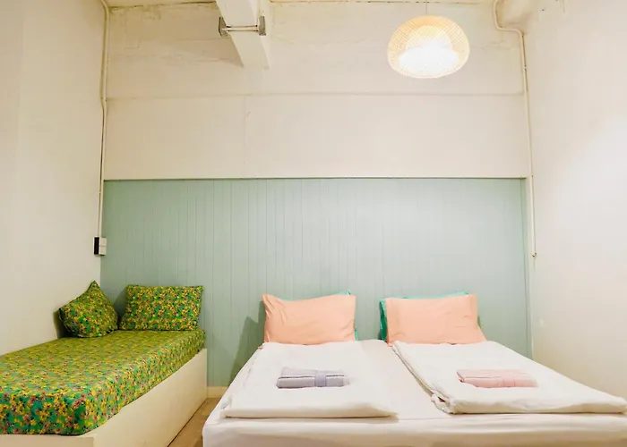 The Local Khaosan Hotel