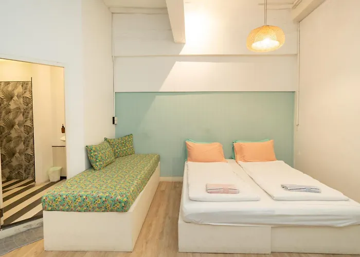 The Local Khaosan Hotel