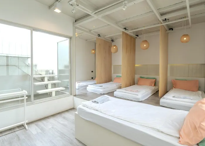 The Local Khaosan 5*