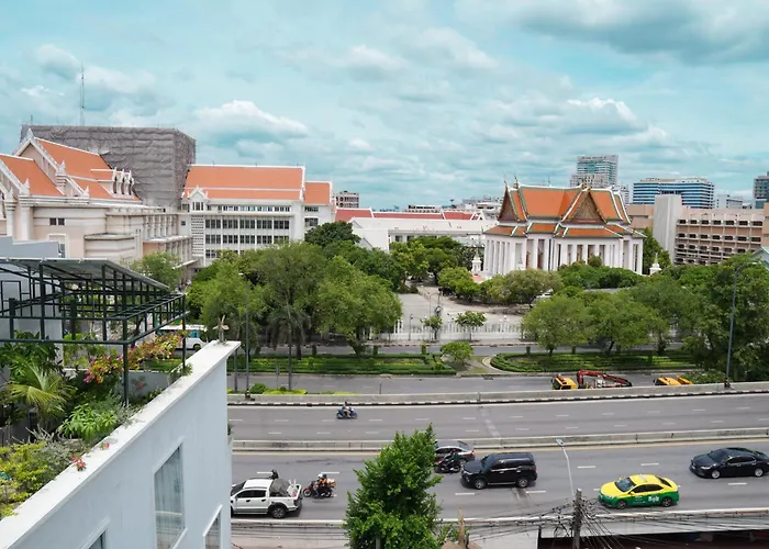 The Local Khaosan Hotel